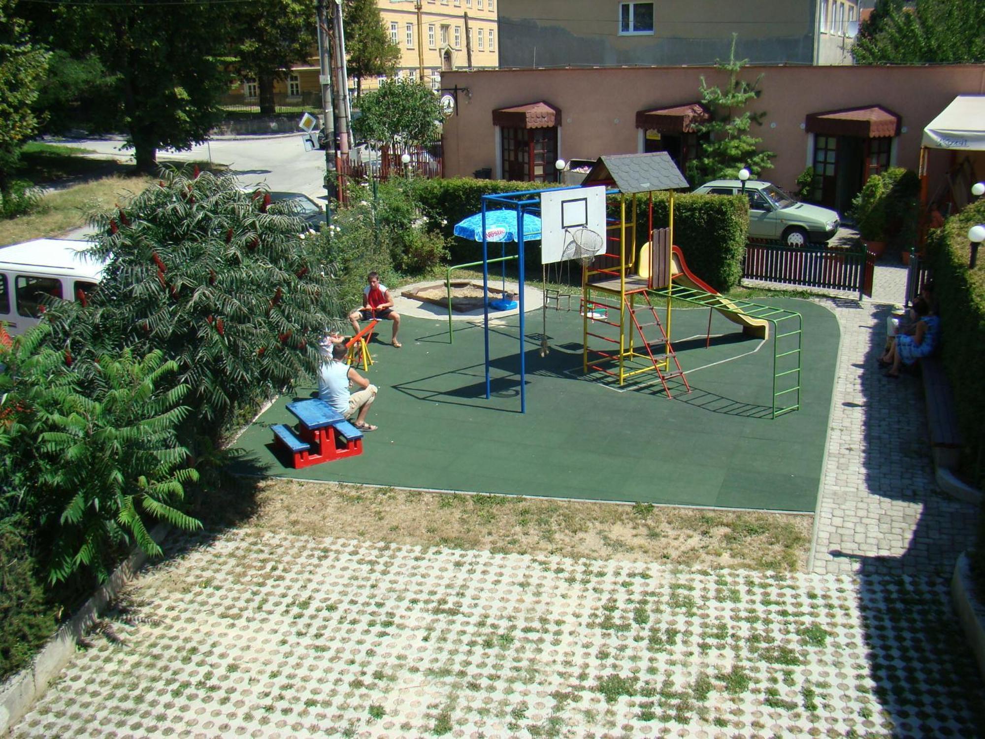 Penzion Areal Zamma Rožňava Exteriér fotografie
